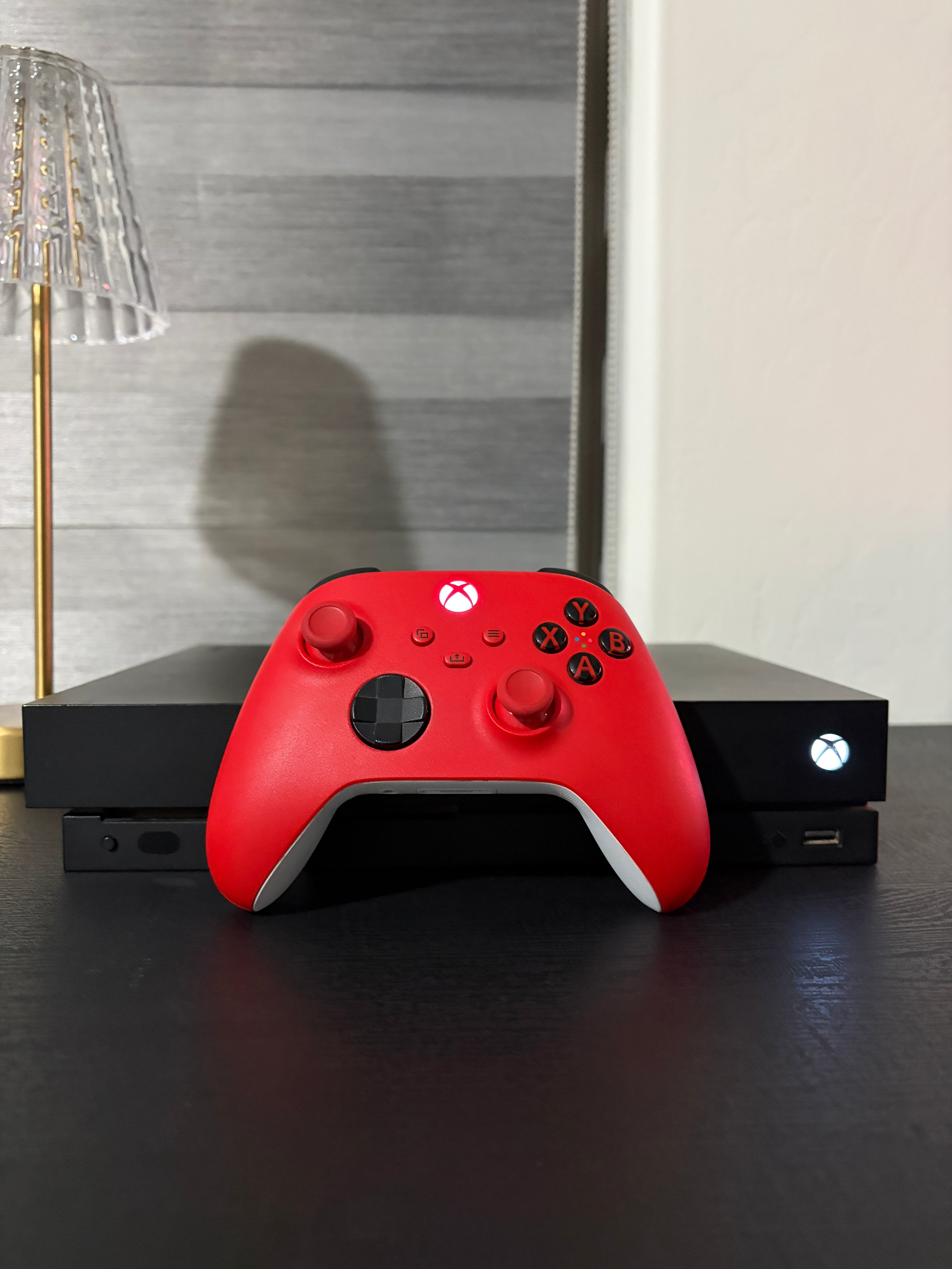 Xbox One X
